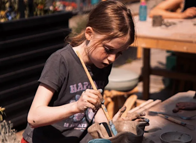 Kids Paint a Pot