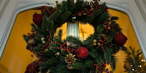 Christmas Wreath Making and Lunch at Crossbasket Castle