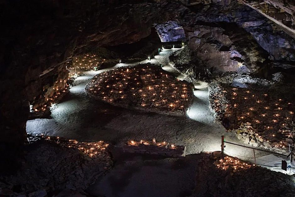 Alternative Wedding Network - Cornwall - Carne Glaze Caverns at Carnglaze Caverns