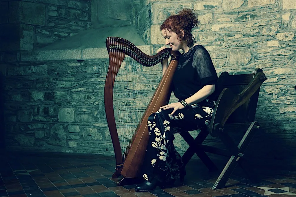 Tríona Marshall - Irish harp at Saint Nicholas' Collegiate Church