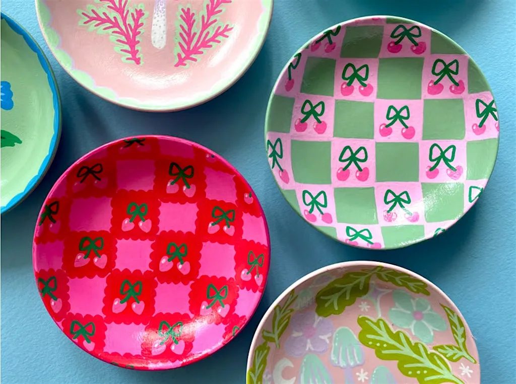 Paint Your Own Trinket Dish at Grandbies coffee house and boutique