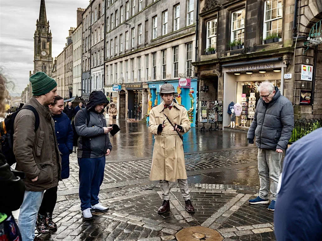 £10 OFF Edinburgh History & Food Tour: Hidden Gems, Haggis, Whisky & Fudge!