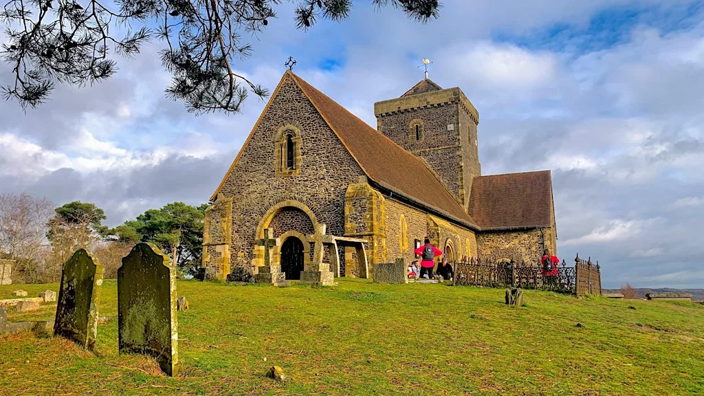 Hike, St Martha's hill, the Pilgrims way, and the Tulips of Guildford Castle at Waterloo Station