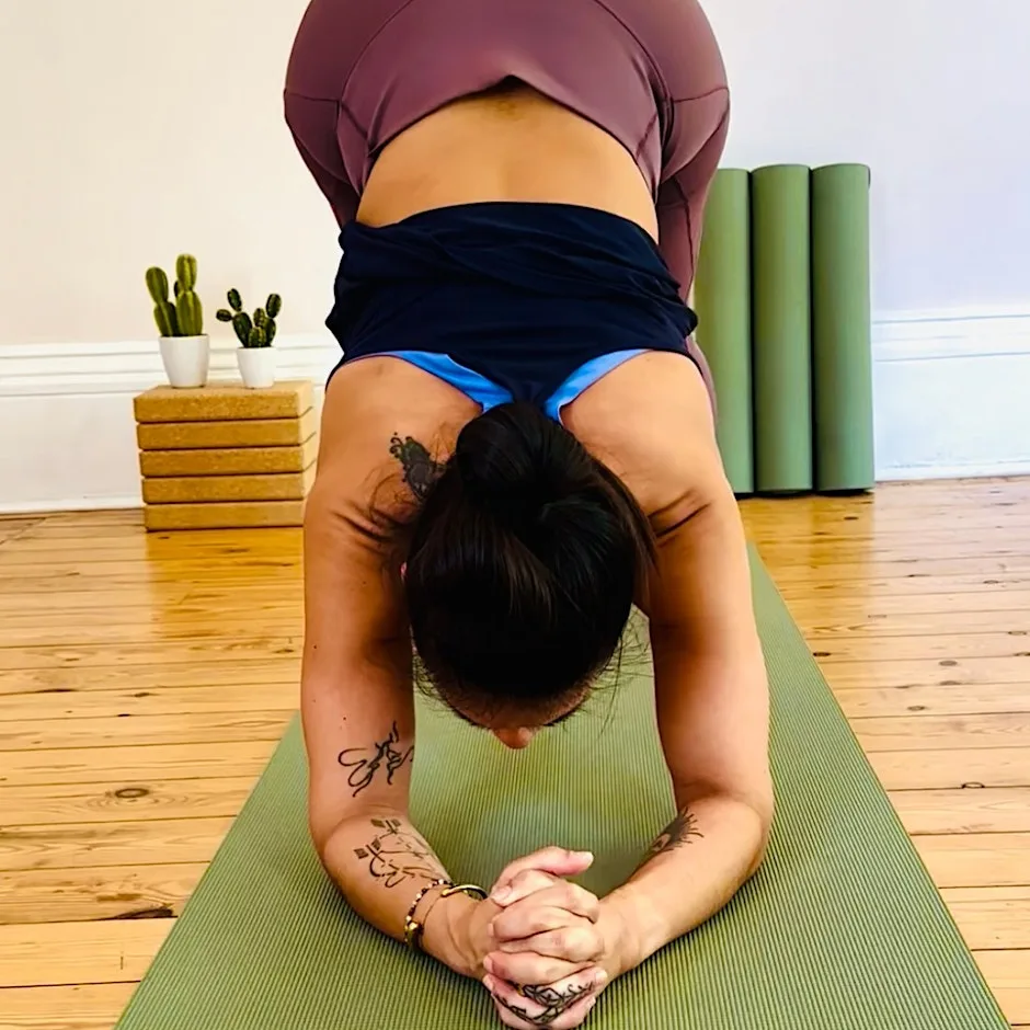 Beginners Handstand 4 Week Course at We Are Wellness