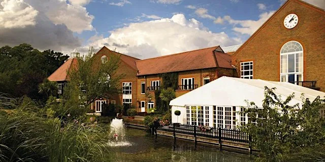 Tudor Barn Wedding Show