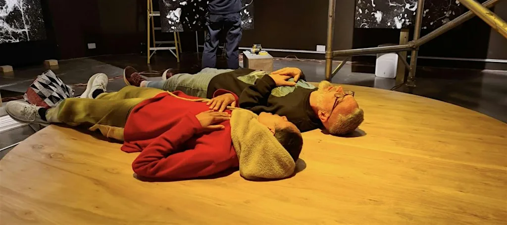 CLOSING PERFORMANCE & IN CONVERSATION