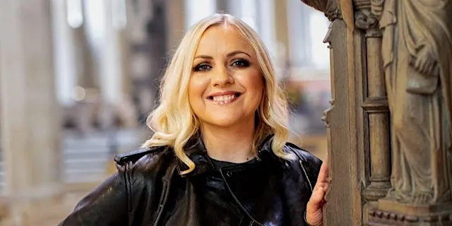 Evening with Philippa Hanna at Chawn Hill Church