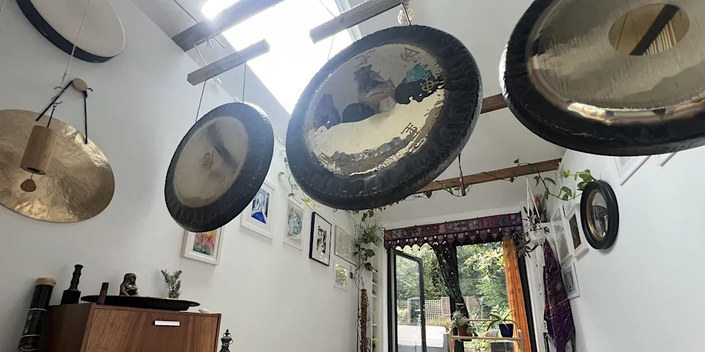 Gong Bath in South East London - a cosy Tuesday evening at Secret Soul Sanctuary