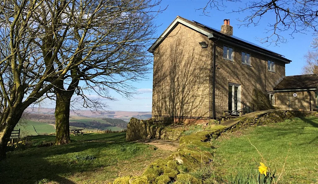 Bed, Breakfast, Boots and Board Games in the Peak District at Bretton Hostel