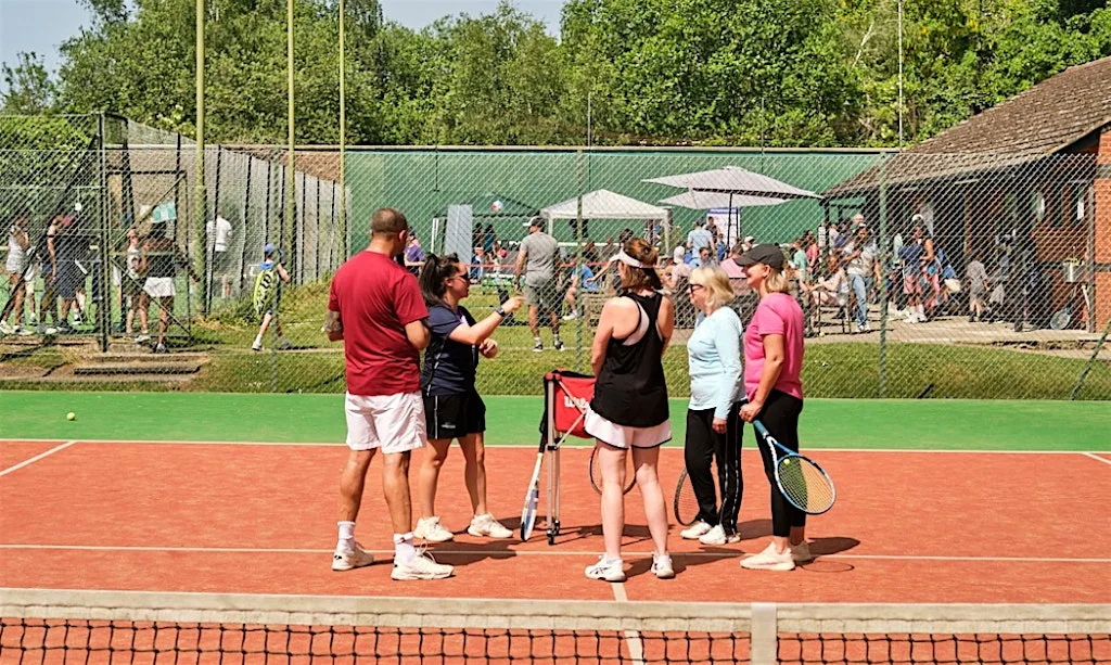FREE OPEN DAY AT CHORLEYWOOD LAWN TENNIS CLUB