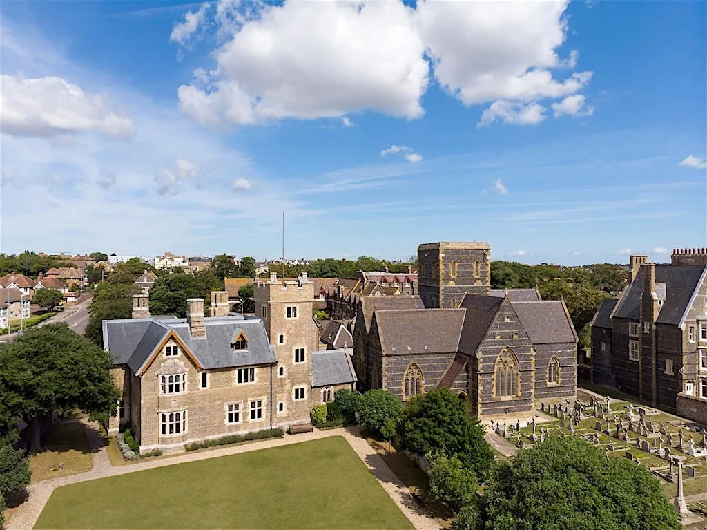 Guided tours of The Grange with the Landmark Trust