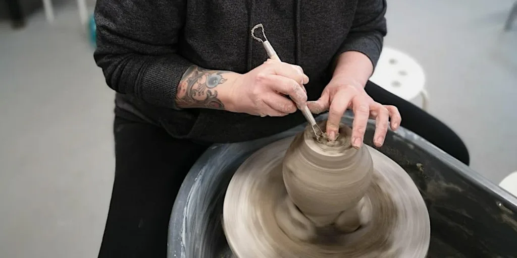 6 week Saturday afternoon gateway to pottery course at Muddy Fingers Pottery
