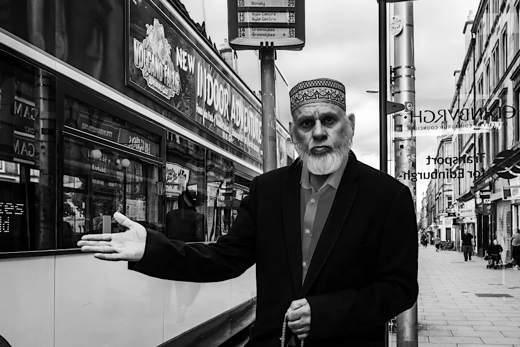 Edinburgh Street Photography Course (Group max 6 people) at Edinburgh Waverley