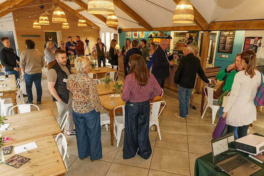 Cotswold Networking Royal Wootton Bassett November Meet-up at The View Gallery