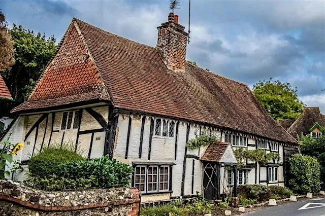 Best of Guildford: Castle, Shere, Silent Pool & St Martha's Hill Hike at Waterloo Station