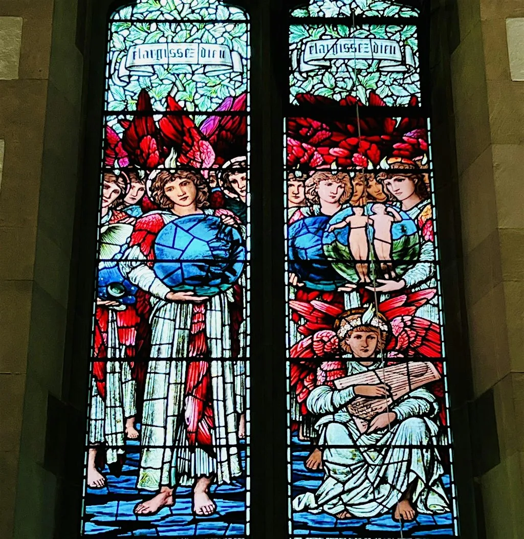 On the trail of the Pre-Raphaelites at Weston Library