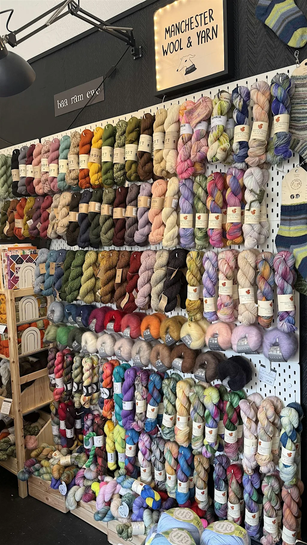 Mosaic Crochet Tile Workshop | Manchester Wool & Yarn at Manchester Wool & Yarn