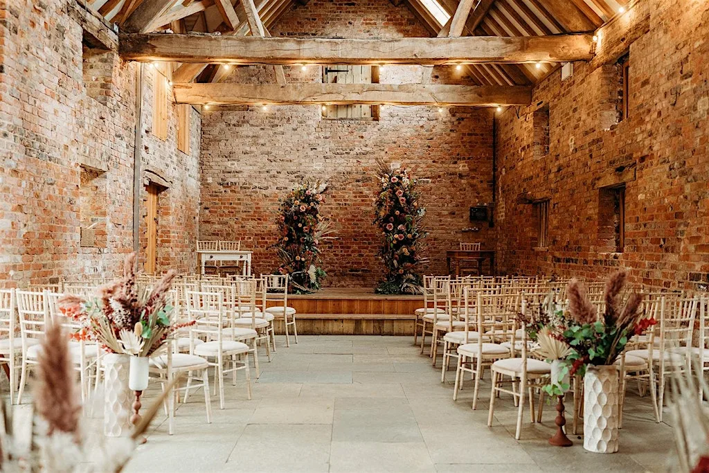 Milton End Wedding Barn Showcase - Say yes to your wedding venue at Milton End Farm Wedding Venue and Holiday Barns