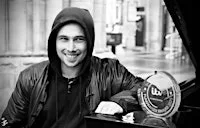 An evening with Rhys Wynn-Jones. The Nightchurch Pianist