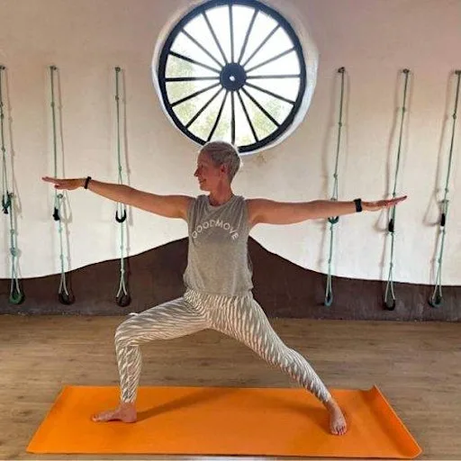 Yoga & Brunch at Springbank Manor