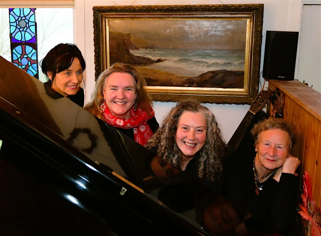 Mná Mná Clew Bay Cabaret!
