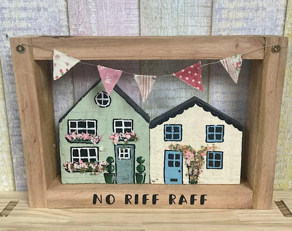 Paint a Wooden House and Frame Workshop at Memories are Made Wool & Yarn