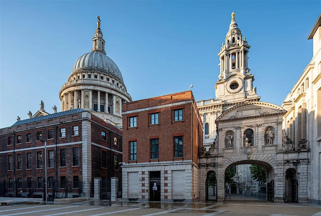 From St Paul's to Big Ben - a Riverside walk, starting at Temple Bar.