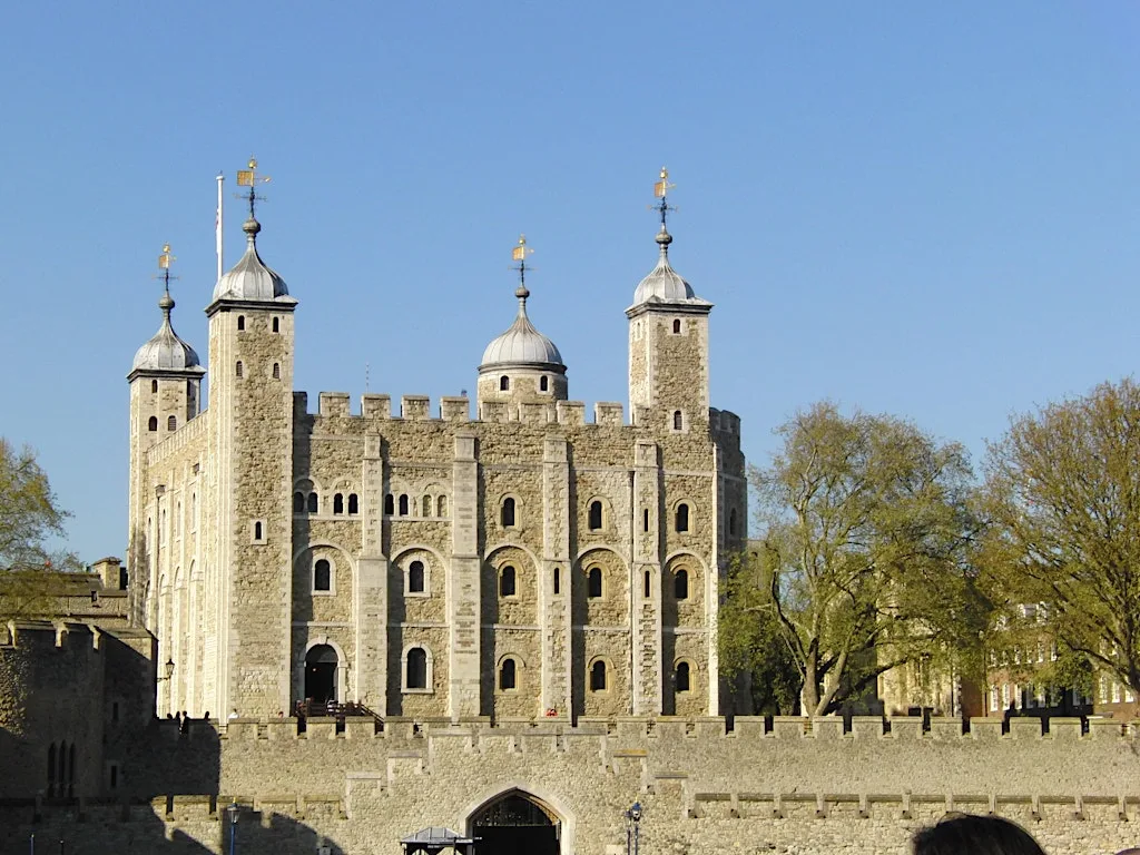 1,000 Years of Jewish History with Tour Guide Isabelle Seddon at Tower Hill
