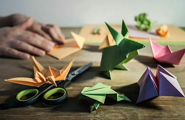 Origami Making at The Hutti, Changing Suits