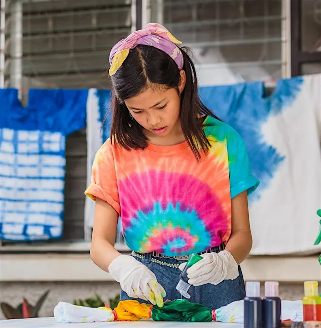 Kids Tie Dye T-shirt Workshop