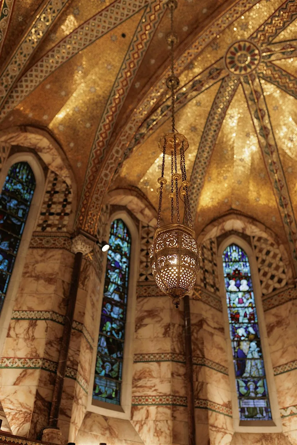 Commemoration and Disability Creative Workshop: Foil Embossing at Fitzrovia Chapel
