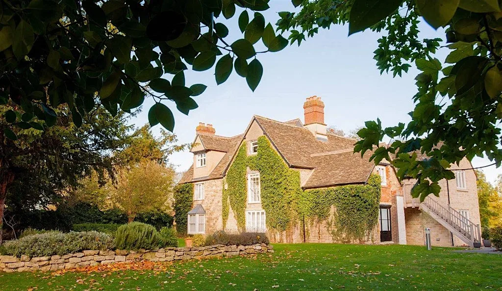 Guides for Brides Networking Event at vocoยฎ Oxford Spires Hotel at voco Oxford Spires by IHG