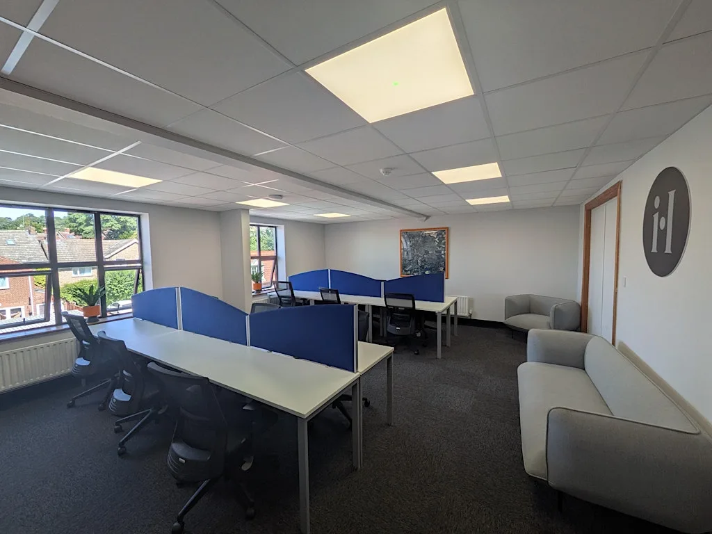 Free Desk Thursday at Independent House