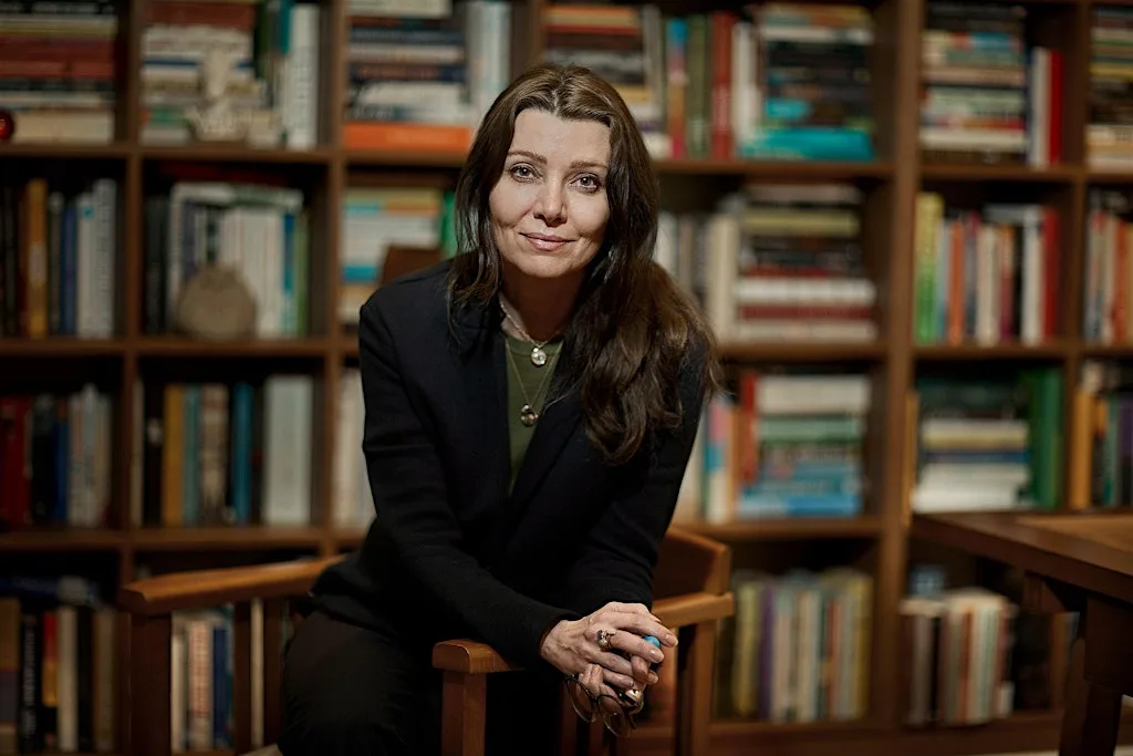 Bishopbriggs Library -Edinburgh Festival Live Stream: Elif Shafak at Bishopbriggs Library
