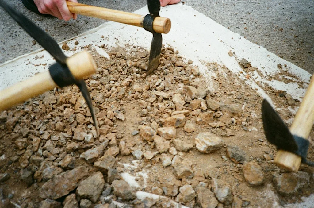 Common Ground: Processing Wild Clay with Abbie Fowler at Manchester Craft & Design Centre