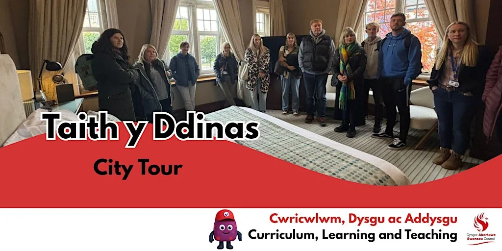 Taith y Ddinas / City Tour at Y Storfa