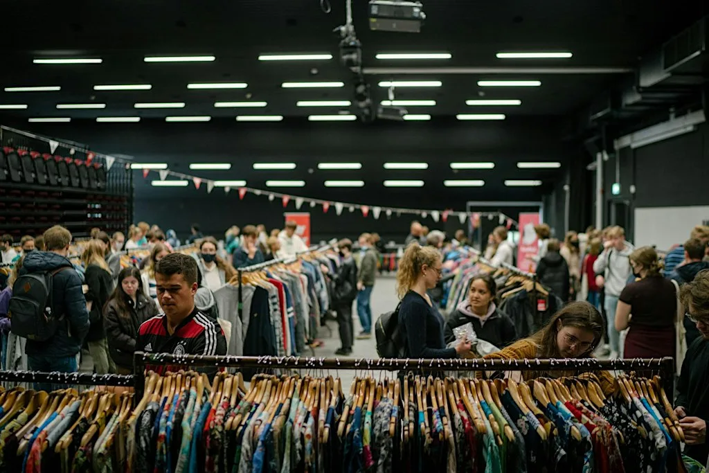 Loughborough Headlock Vintage Clothing Sale at Loughborough Students' Union
