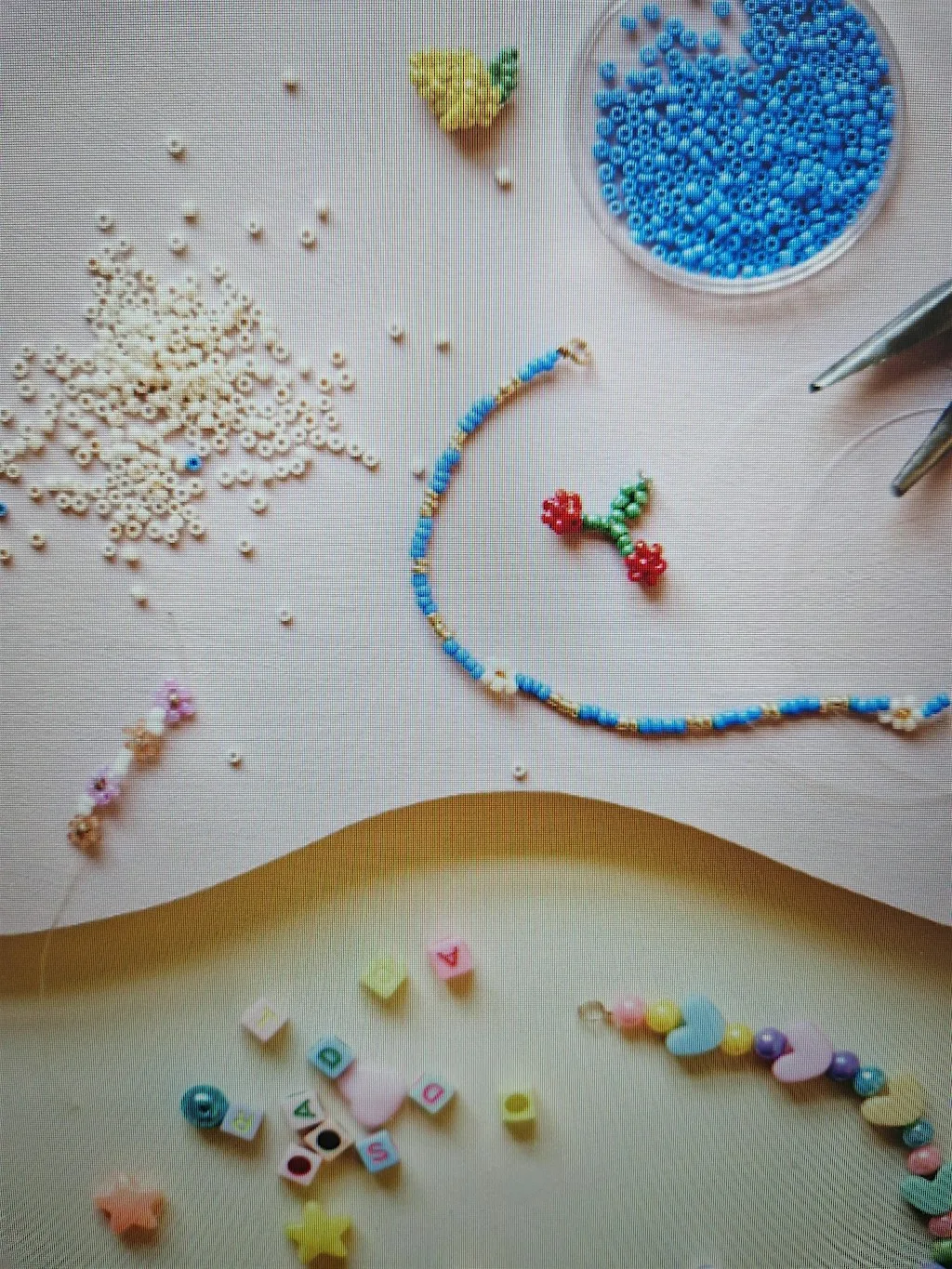 Make your own beaded phone charm