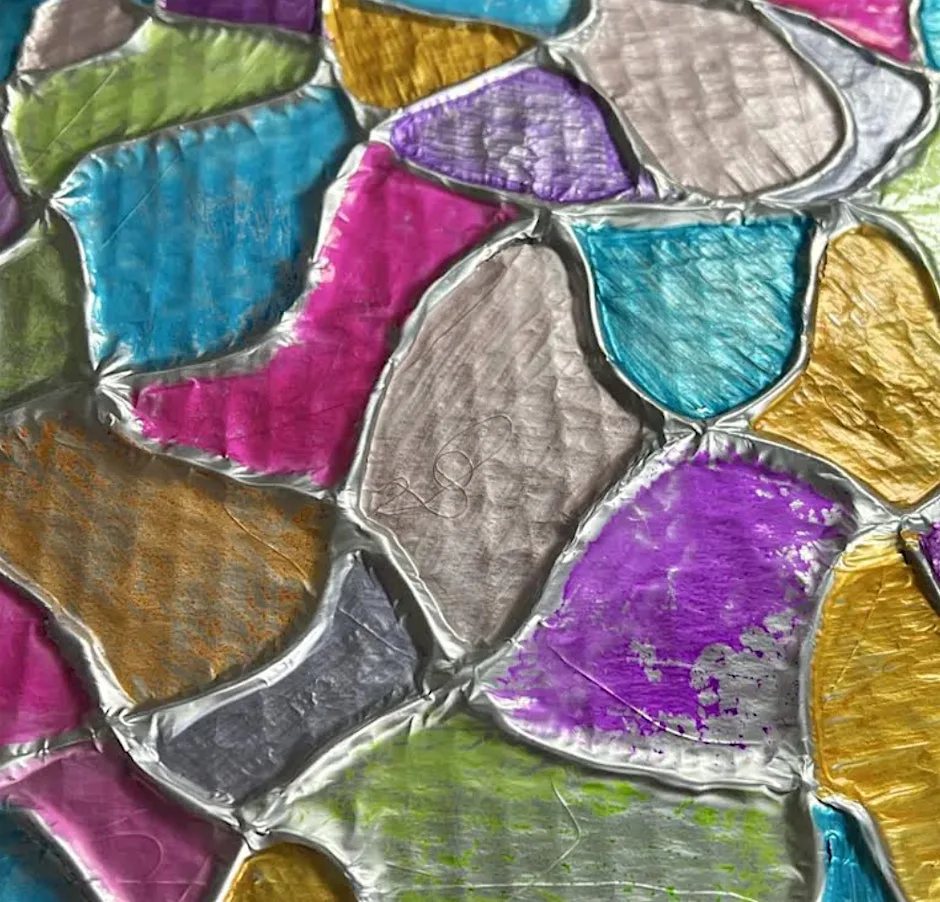 Gludwaith Ffoil / Foil Collage (6-10) at Plas Glyn y Weddw Gallery