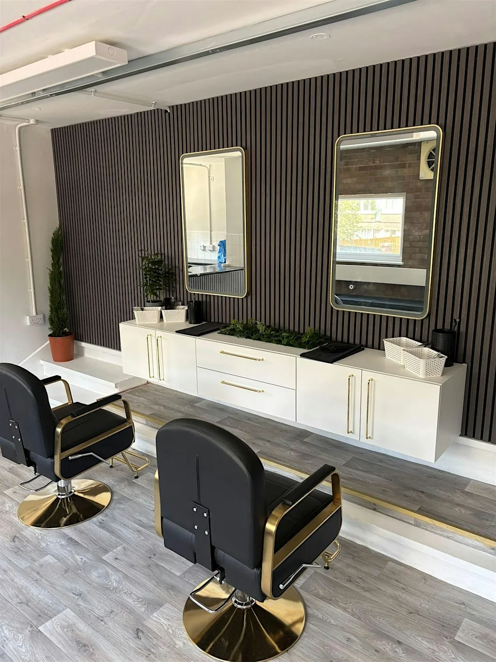 Riverside's Hands On 1-1 Sew In Masterclass