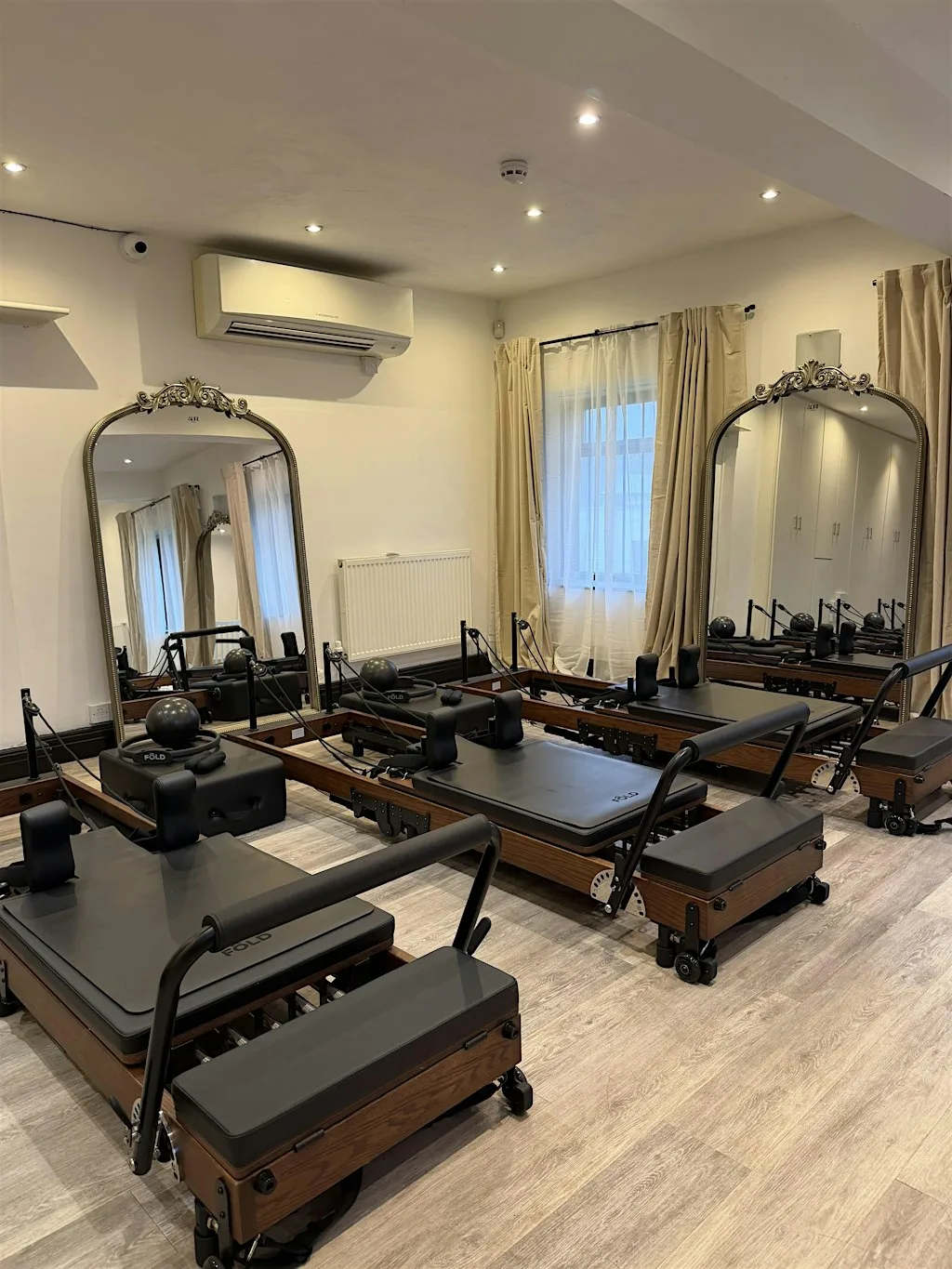 Reformer Pilates for Beginners | Summer Starter Series | Leeds at Auri Pilates & Reformer Studios