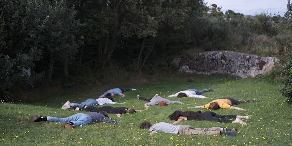 Trá Pháidín le aoi-boscadóir Seamas Hyland