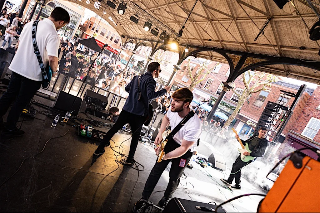 SYFTA -LIVERPOOL HEADLINE - DISTRICT (18+)