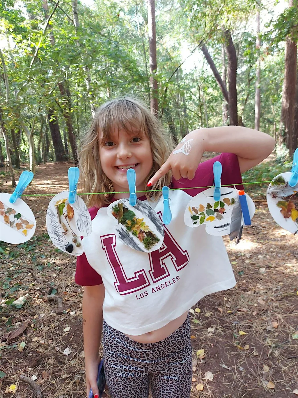 Leaf discovery and pressing activity at Slades Park Pavilion