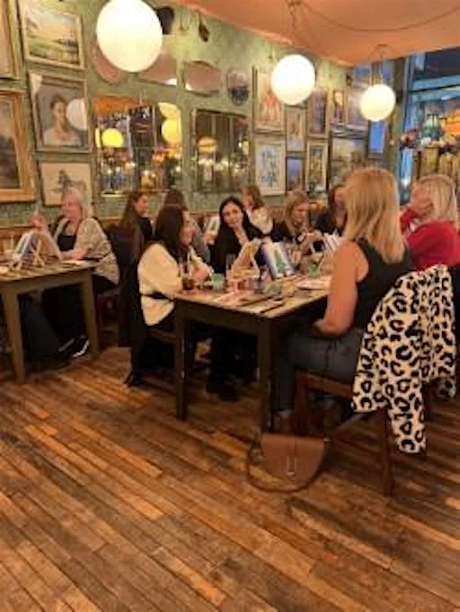 Summer Sip & Paint Night