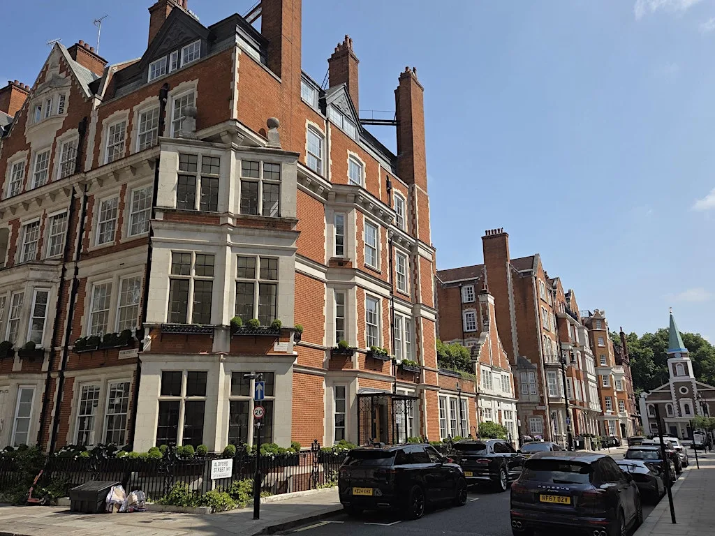 Beyond the postcards - Mayfair at 20 Hanover Square
