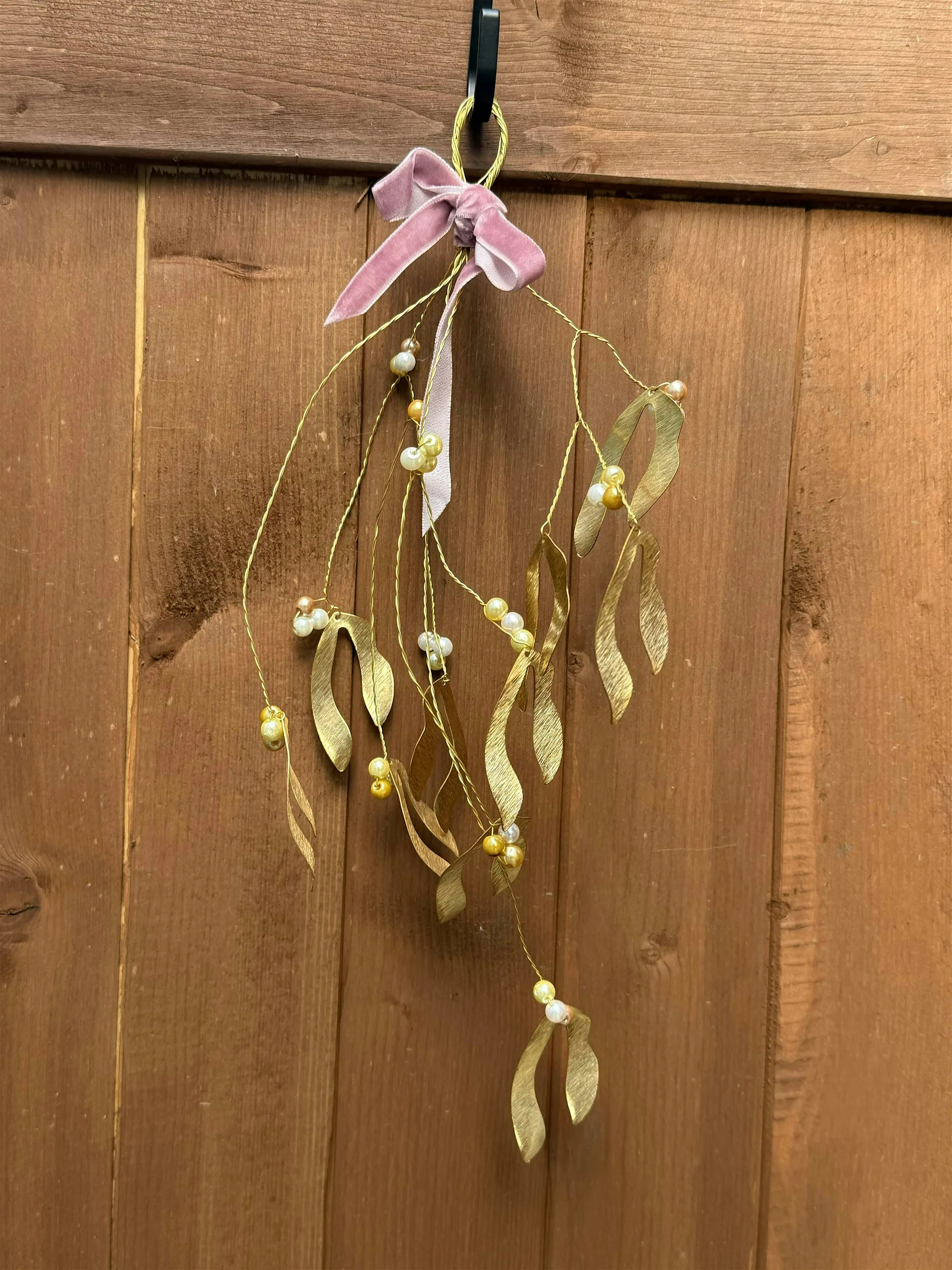 Brass Mistletoe Workshorkshop at Upper Heyford Reading Room