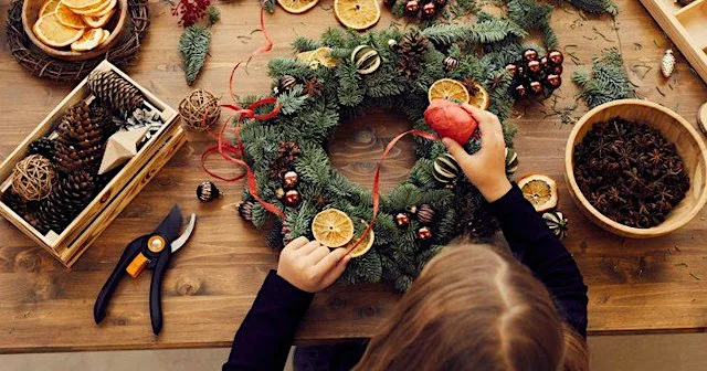 Wreath Making | Fresh Foliage Christmas Wreath Workshop at Annesley Woodhouse