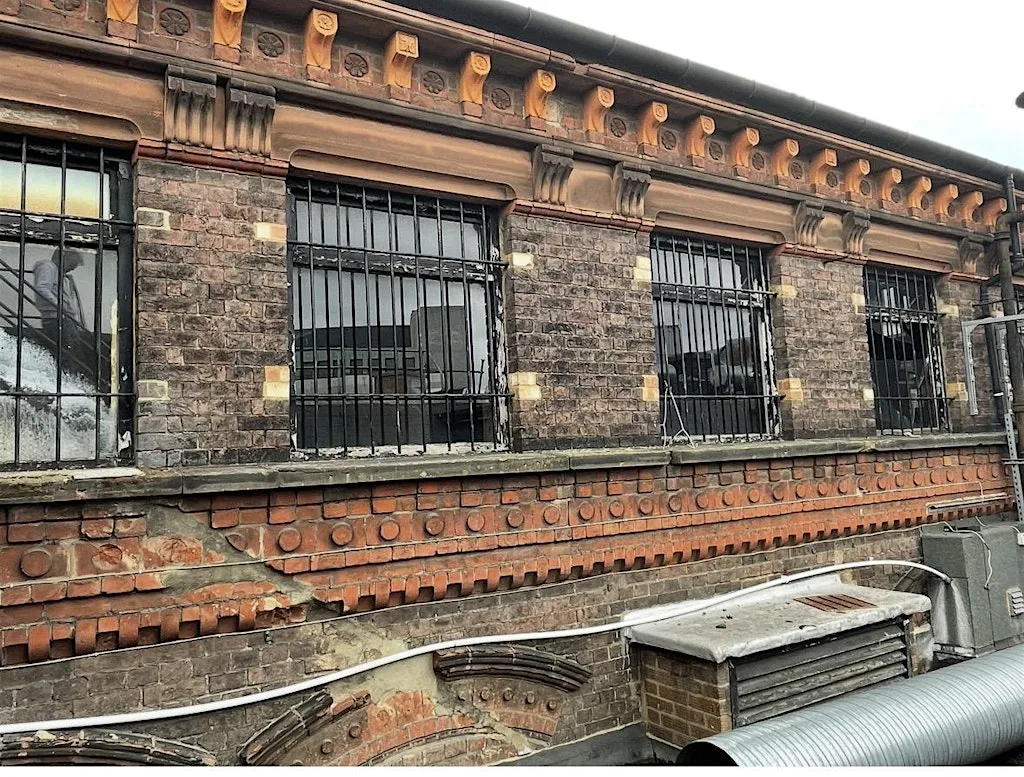 Guided History Walk - The 1930s Architecture of George Street at Hope Church