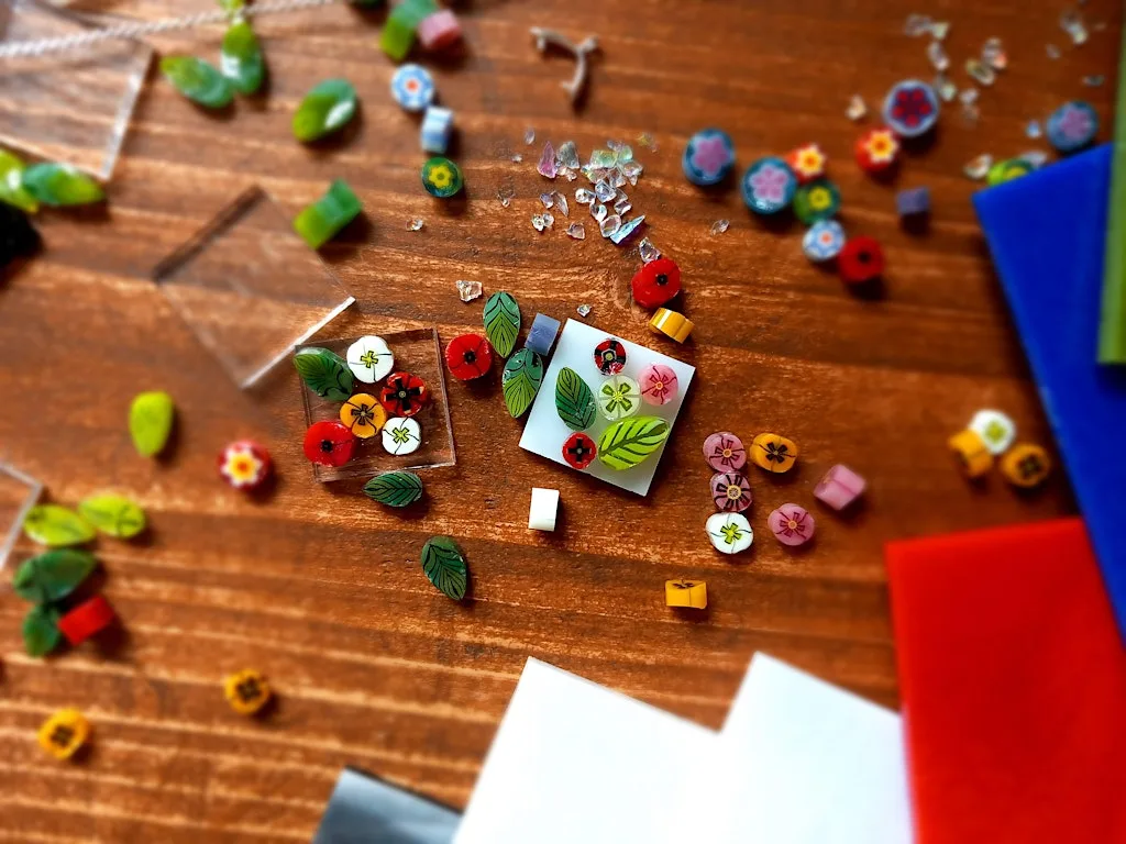 Memory Locket - Fused Glass Pendant Workshop